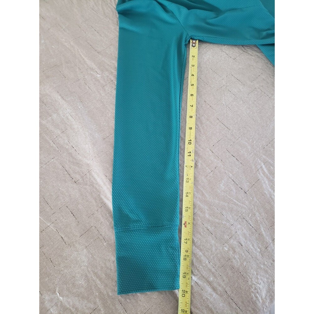 Tommy Bahama Women's Golf Pullover Large Green, Textured, Long Sleeve, 1/4 Zip - Picture 13 of 13